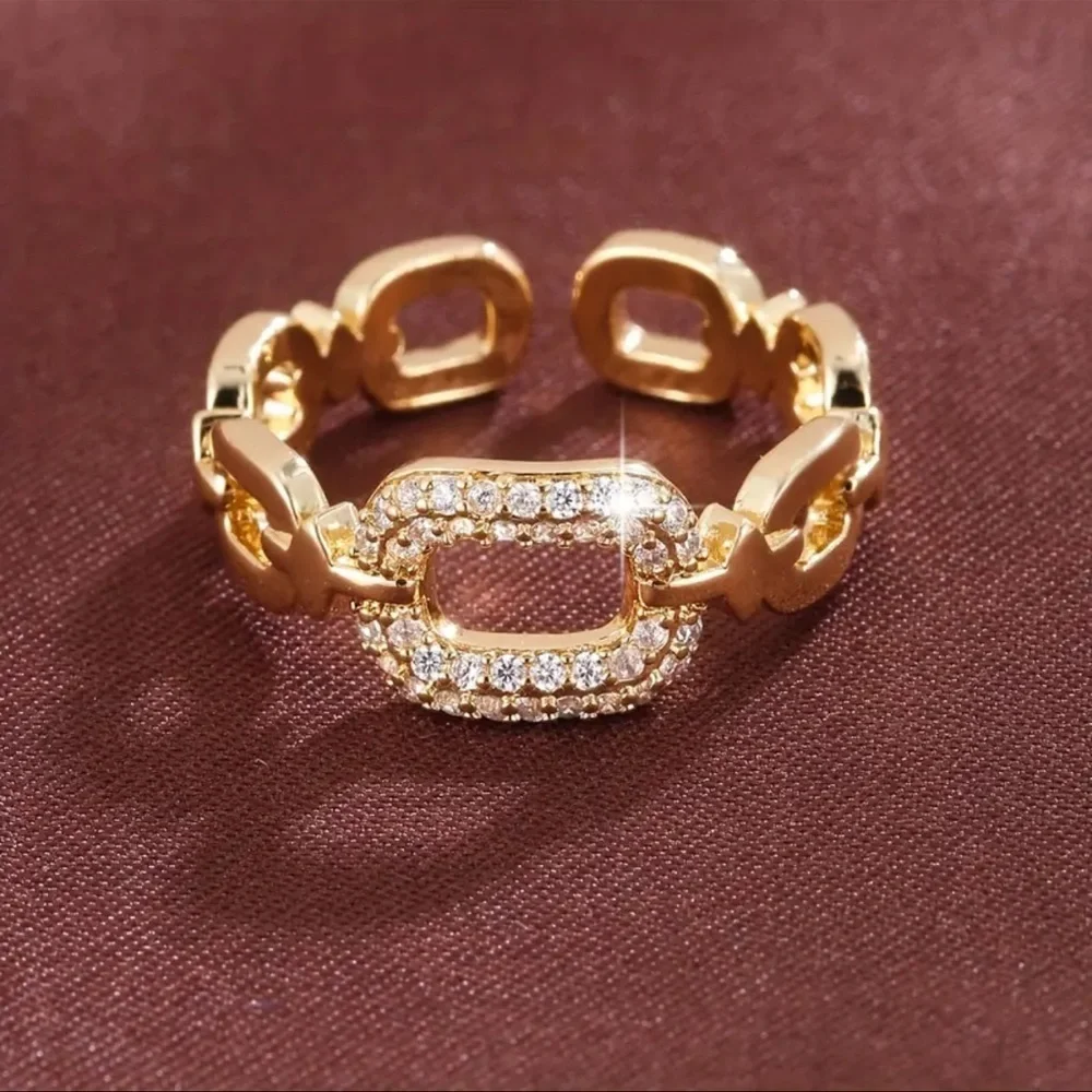 Gold Tone and Rhinestone Chain Link Hollow Adjustable Ring New